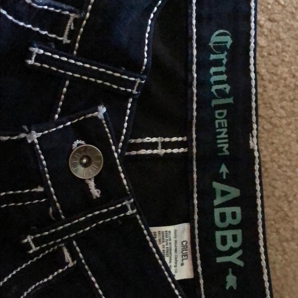 Cruel Denim - Picture 3 of 4